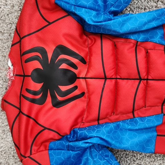 Spidey Marvel Cstume with Padding Toddler 4T - Picture 2 of 6